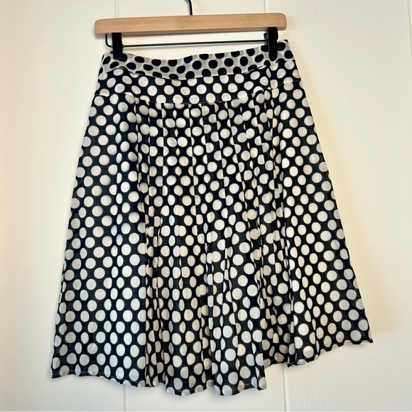 Alfani Black and White Polka Dot A-Line Skirt size 6 petite - Picture 2 of 6